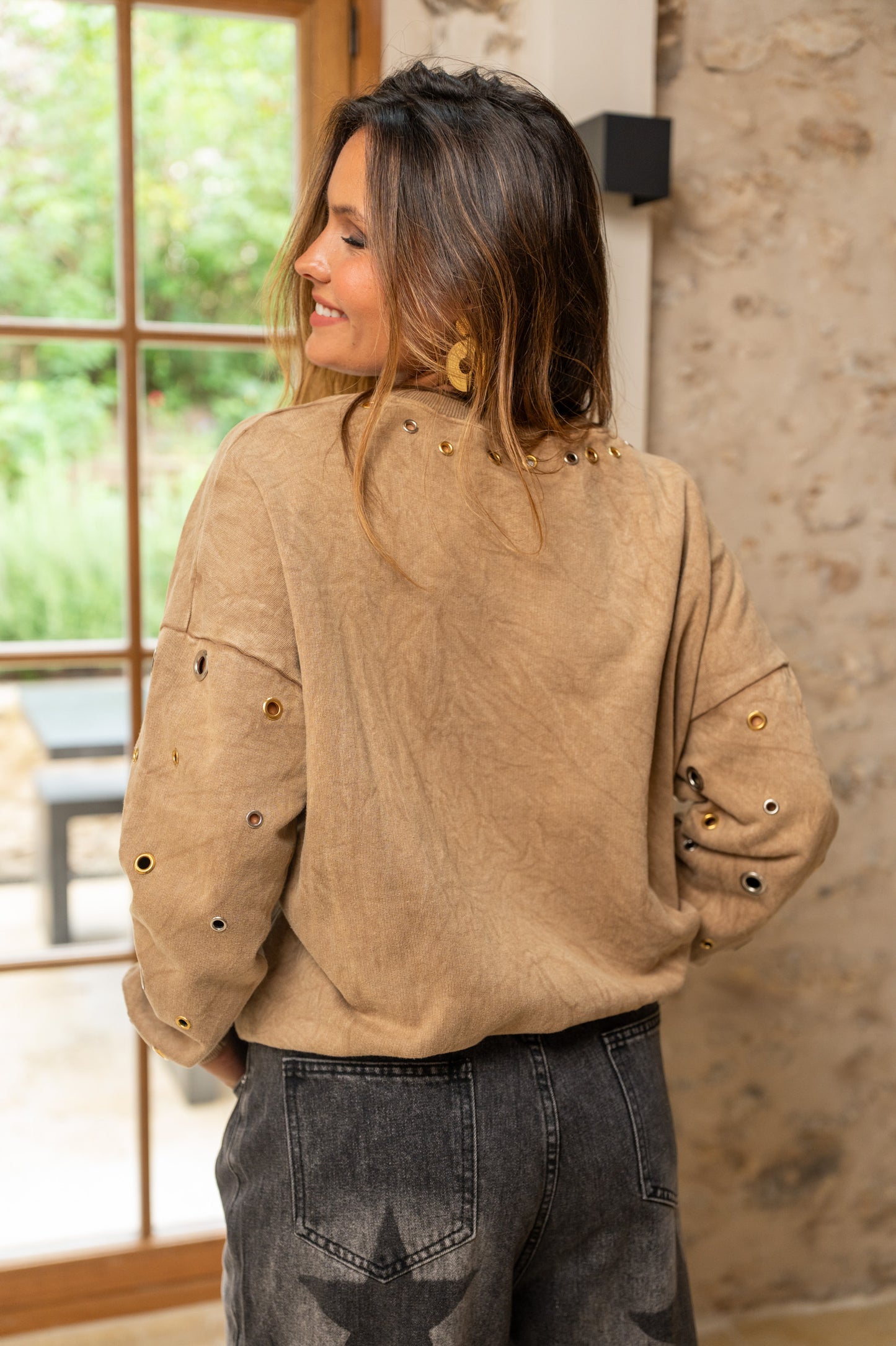 Aven Eyelet Sweater (2 colors)