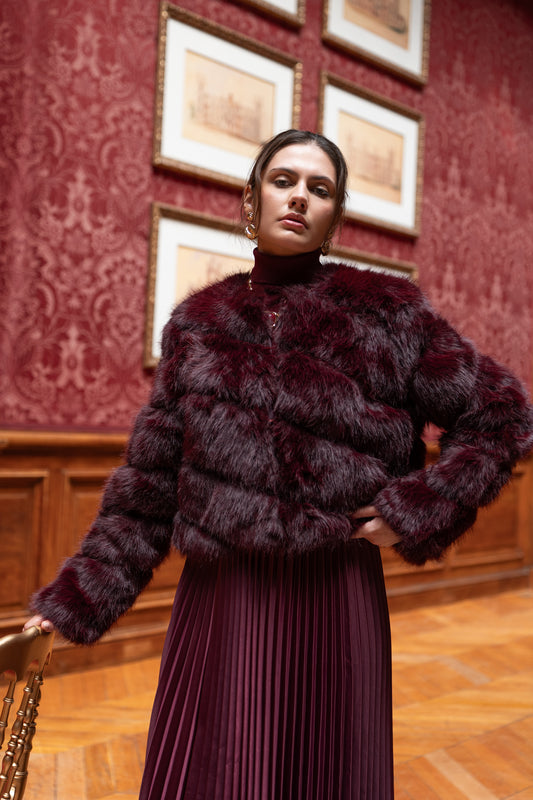 Fontaine Cropped Faux Fur Jacket (2 colors)