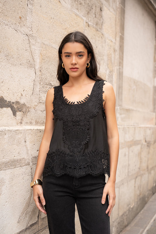Isla Lace Top (2 colors)