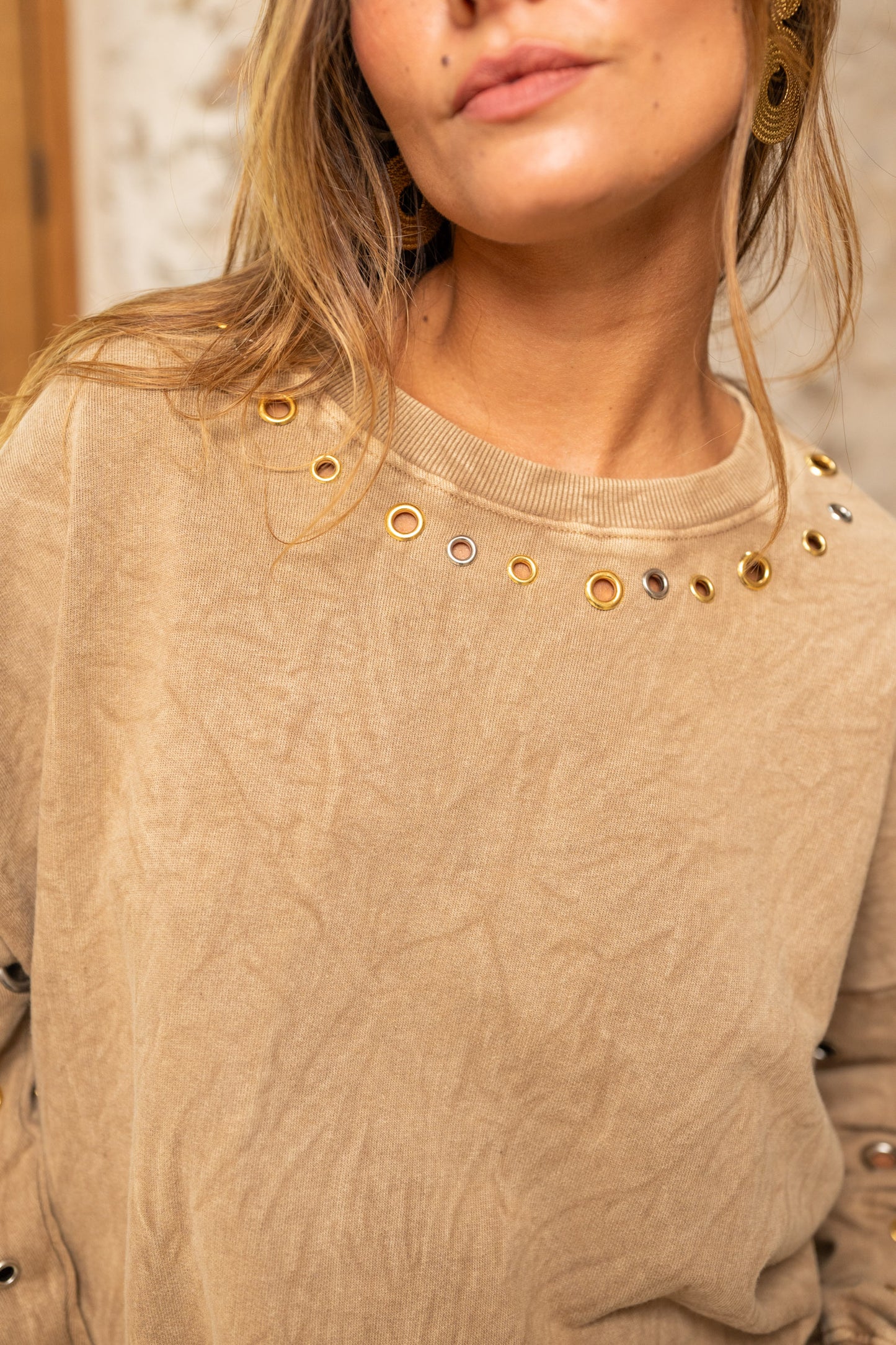 Aven Eyelet Sweater (2 colors)